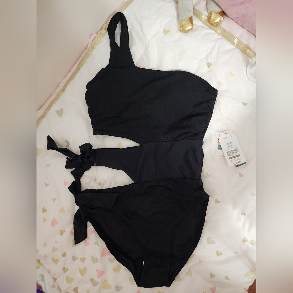 Time and Tru One Shoulder High Leg Swimsuit NWT